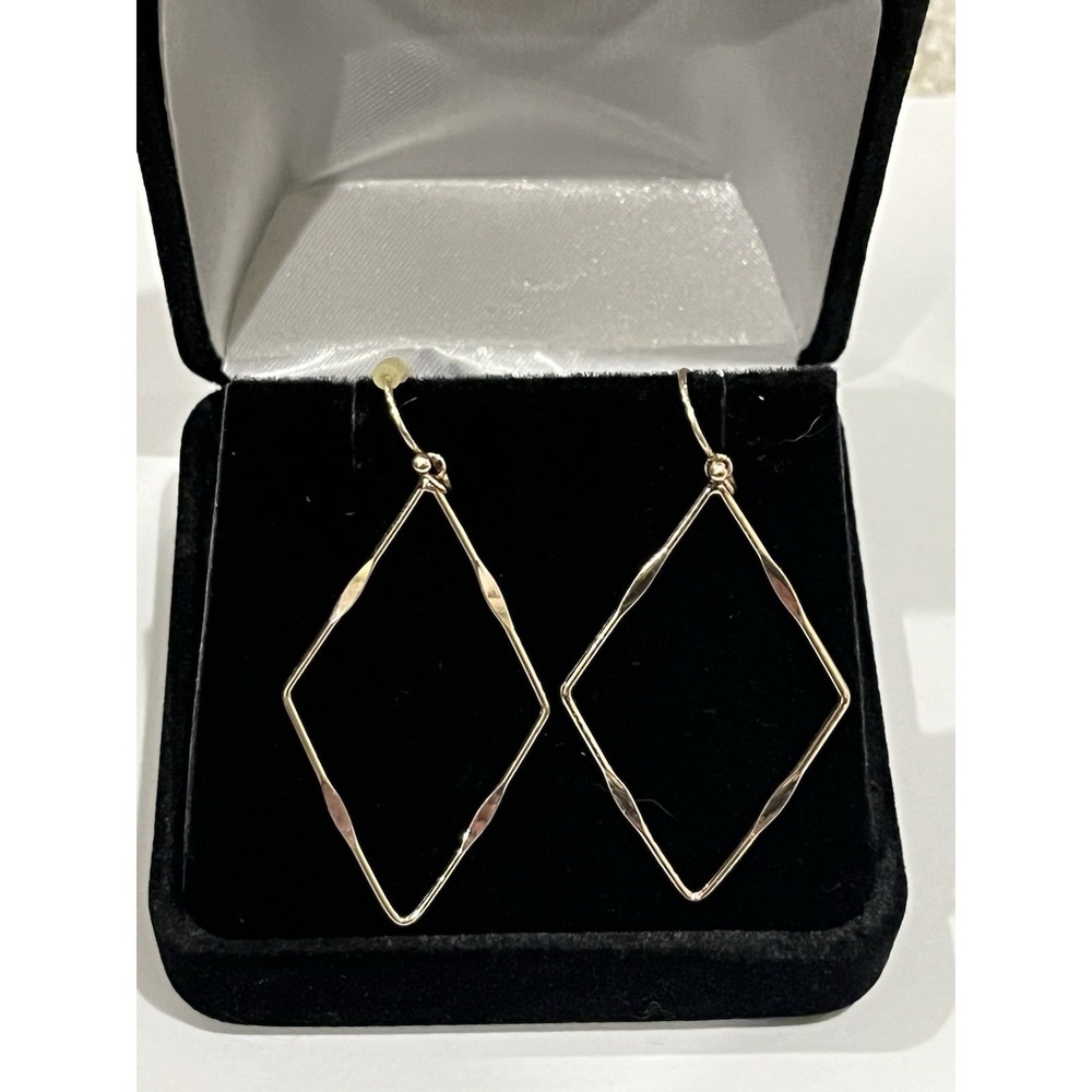 Gold‎ Tone earrings geometric diamond outline shape lightweight earrings Hook